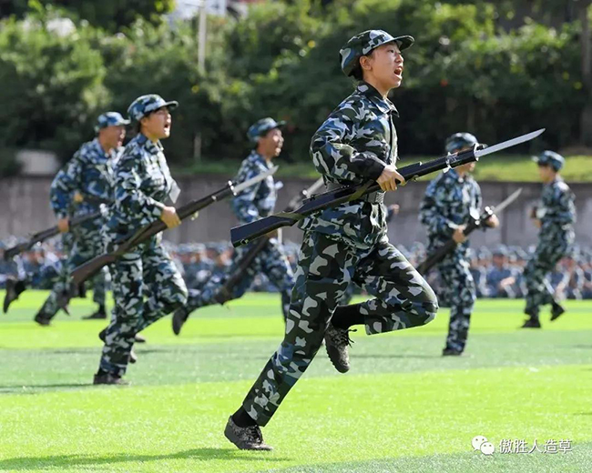 華僑大學(xué)軍訓(xùn)5 華僑大學(xué)軍訓(xùn)5